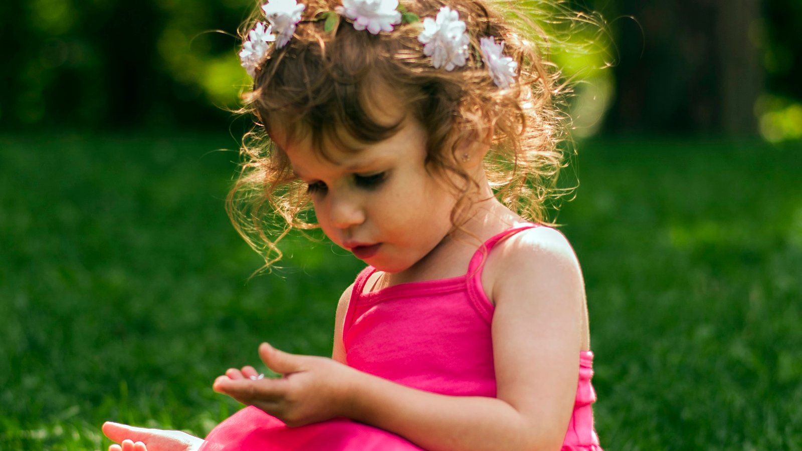Niña con vestido rosa de fiesta — Emma Velázquez Infantil