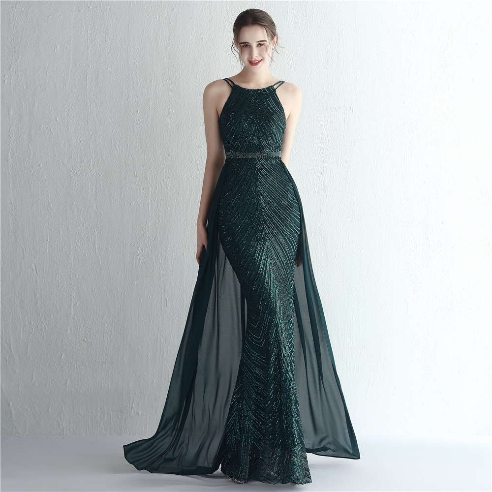 Vestido Largo de Noche Halter con Lentejuelas y Capa Modelo 1042 — vista 4