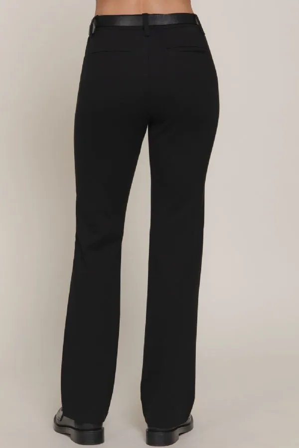 Pantalón Casual Recto De Tiro Alto Negro Con Cinturón – Modelo P14873