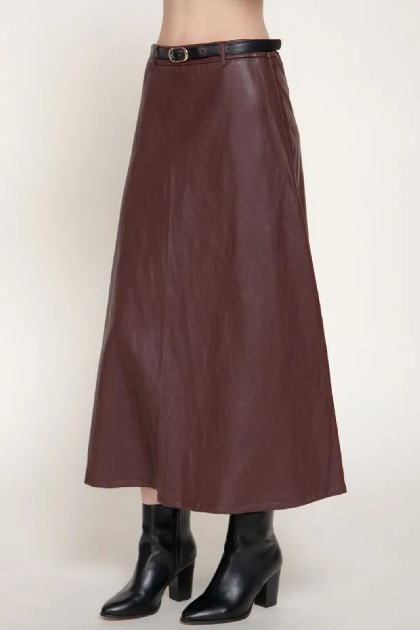 Falda Maxi De Efecto Piel Vino Tinto Con Cinturón Para Dama – Modelo S15407