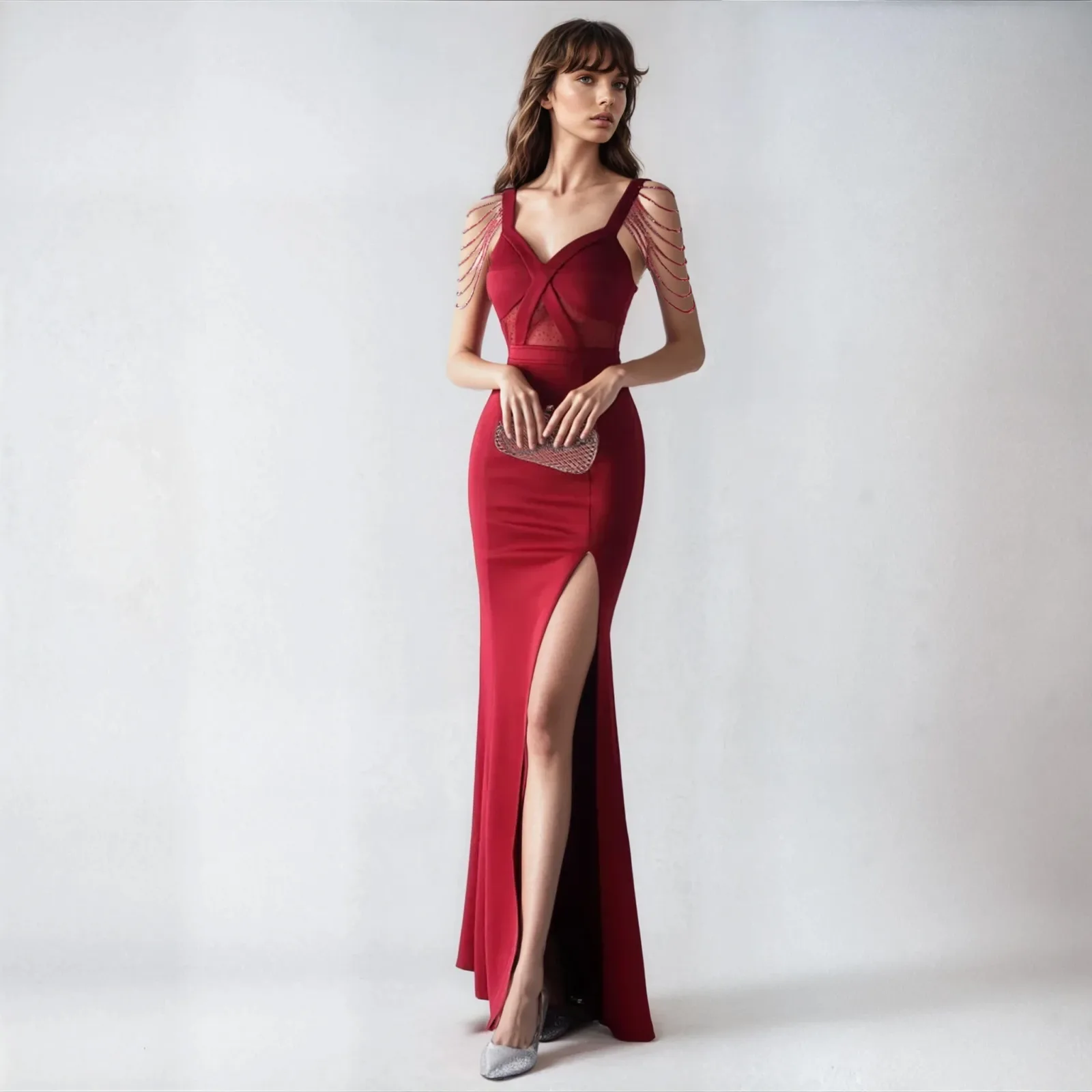 Vestido Largo De Noche Con Flecos De Cuentas En Hombros, Encaje En Talle Y Abertura En Pierna - Modelo EV709 — vista 3