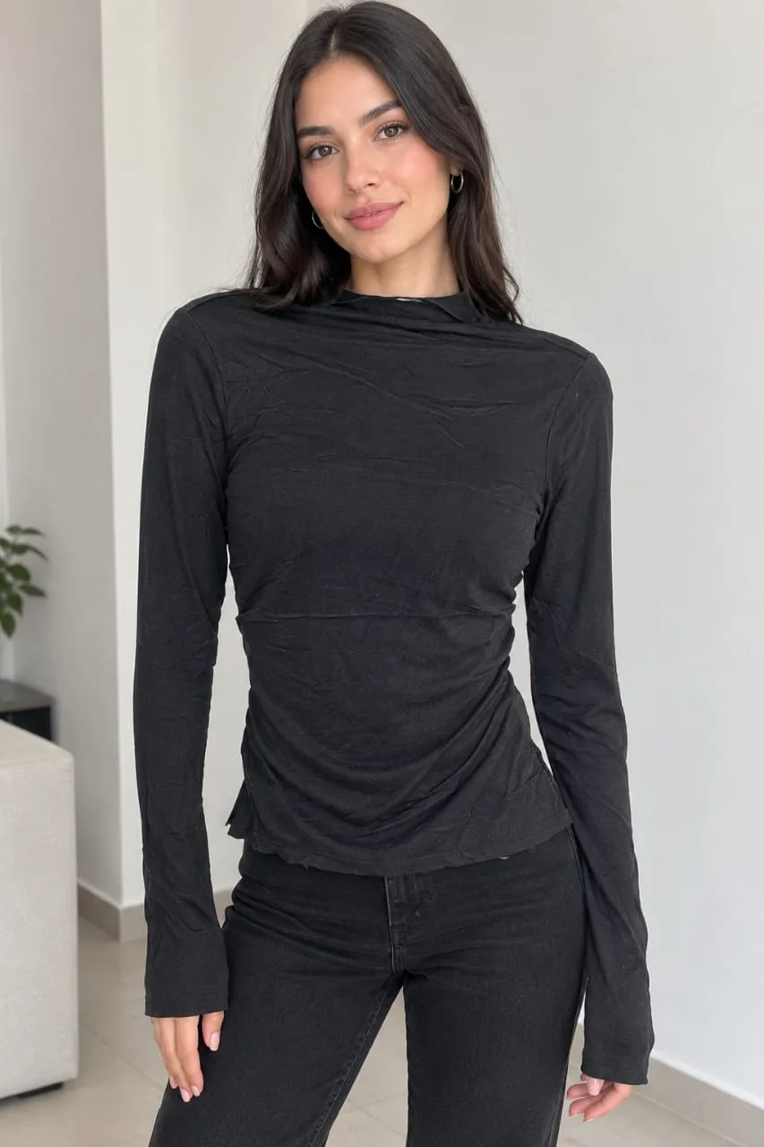 Blusa Manga Larga Cuello Semialto Con Textura Arrugada – Modelo Tw2086 — vista 1
