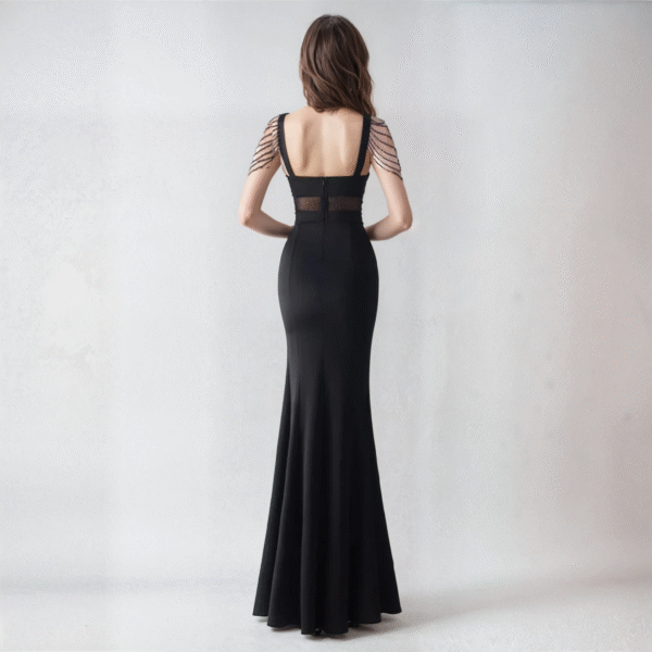 Vestido Largo de Fiesta con Detalles de Encaje y Cadenas en Hombros – Modelo EV709 - Imagen 3